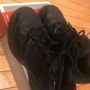 new balance woman shoes